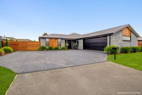 Photo of property in 10 Lewis Crescent, Rolleston, 7614