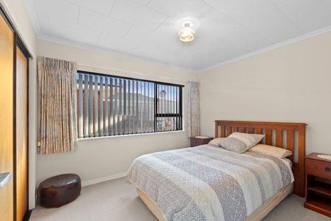 Photo of property in 1/81 Tukapa Street, Westown, New Plymouth, 4310
