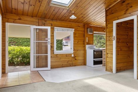 Photo of property in 47 Whakaipo Avenue, Taupo, 3330