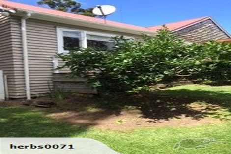 Photo of property in 5 Grovelands Way, Titirangi, Auckland, 0604