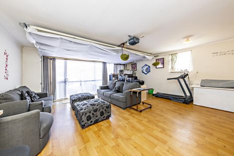 Photo of property in 153 Naylors Drive, Mangere, Auckland, 2022