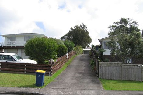 Photo of property in 8 Bellringer Road, Massey, Auckland, 0614