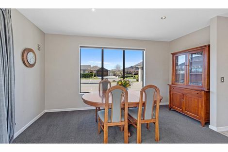 Photo of property in 12 Coachmans Road, Prebbleton, 7604