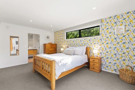 Photo of property in 2 Bridesdale Drive, Lake Hayes, Queenstown, 9304