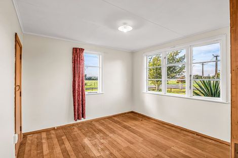 Photo of property in 55 Wilson Street, Waverley, 4510