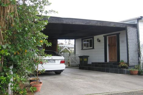 Photo of property in 11 Kings Court, Roslyn, Palmerston North, 4414
