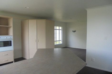 Photo of property in 13 Church Road, Pukete, Hamilton, 3200