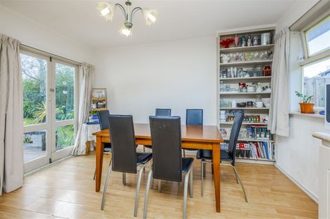 Photo of property in 8 Buller Crescent, Manurewa, Auckland, 2102