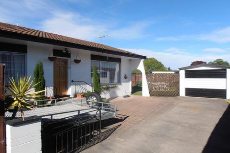 Photo of property in 18 Heaphy Place, Casebrook, Christchurch, 8051