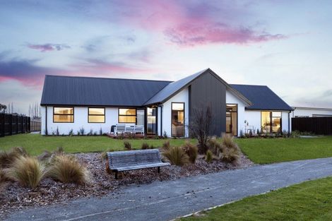 Photo of property in 46 Goldie Drive, Rangiora, 7400