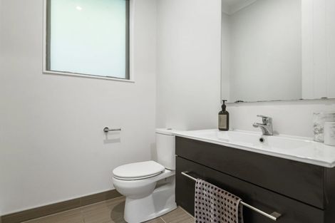 Photo of property in 16 Major Henry Greens, Silverdale, 0932