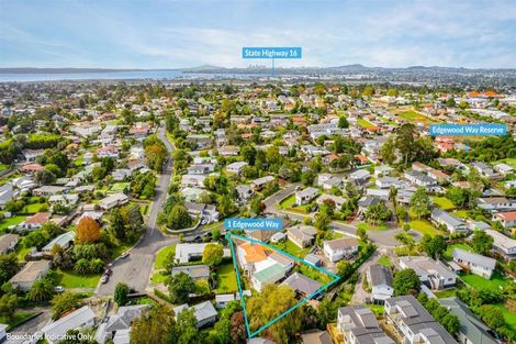 Photo of property in 1 Edgewood Way, Henderson, Auckland, 0612