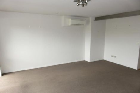 Photo of property in 3/142 Onslow Road, Khandallah, Wellington, 6035