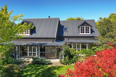 Photo of property in 9 Hunter Crescent, Wanaka, 9305