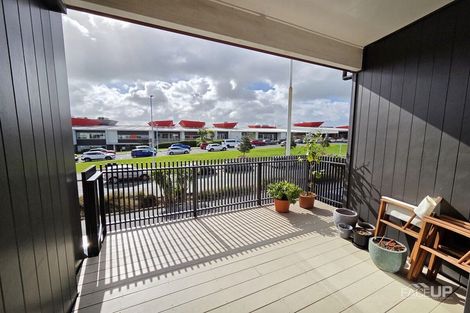 Photo of property in 83c Hobsonville Point Road, Hobsonville, Auckland, 0616