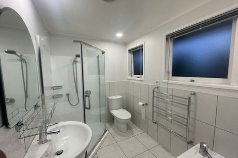 Photo of property in 10 Yeoman Place, Howick, Auckland, 2014