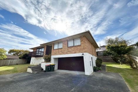 Photo of property in 2/66 Aberfeldy Avenue, Highland Park, Auckland, 2010