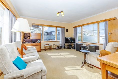 Photo of property in 10 Mahana Road, St Andrews, Hamilton, 3200