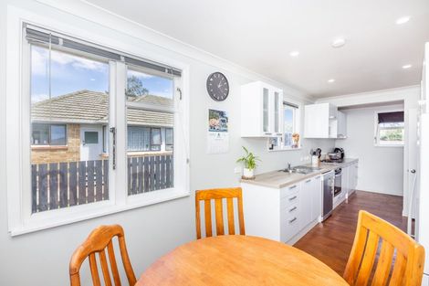 Photo of property in 965 Hazelmere Crescent, Te Awamutu, 3800