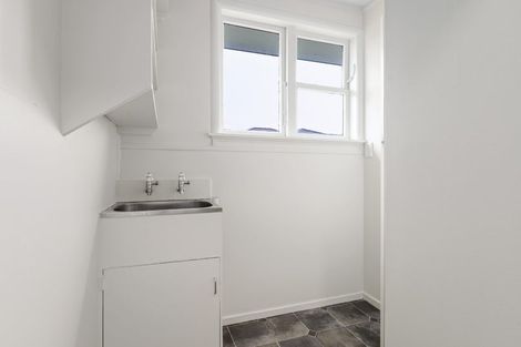 Photo of property in 42 Fox Street, Hamilton East, Hamilton, 3216