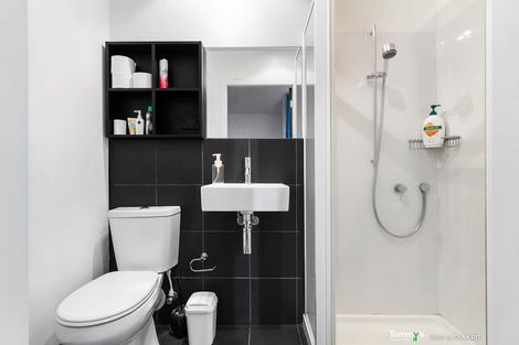 Photo of property in 4b/1 Hanson Street, Mount Cook, Wellington, 6021