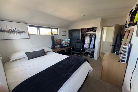 Photo of property in 72 Wharenui Road, Upper Riccarton, Christchurch, 8041