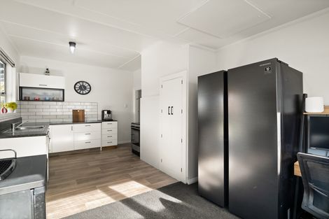 Photo of property in 21 Hargest Crescent, Saint Kilda, Dunedin, 9012