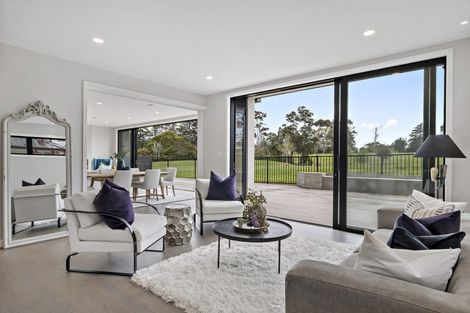 Photo of property in 14 Third Fairway Place, Albany, Auckland, 0632