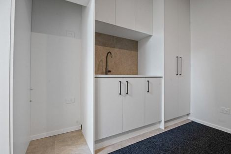 Photo of property in 43b Palmyra Way, Half Moon Bay, Auckland, 2012