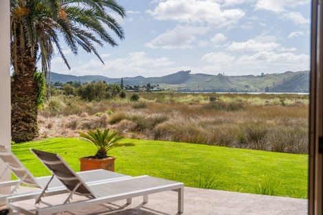 Photo of property in 141 Everitt Crescent, Whangamata, 3620