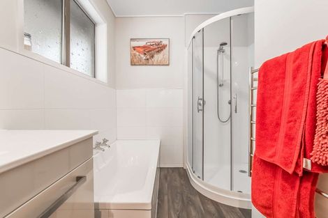 Photo of property in 1 Raniera Place, Springfield, Rotorua, 3015