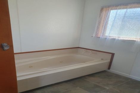 Photo of property in 83 Hilltop Avenue, Morningside, Whangarei, 0110