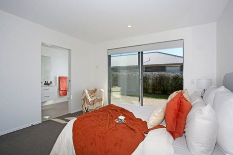 Photo of property in 14 Olivia Road, Pukekohe, 2120