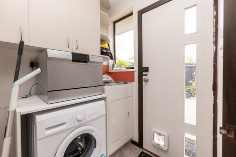 Photo of property in 16 Veitches Road, Casebrook, Christchurch, 8051