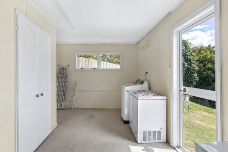 Photo of property in 75 Marellen Drive, Red Beach, 0932