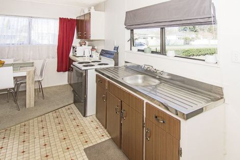 Photo of property in 10 Hogg Crescent, Masterton, 5810