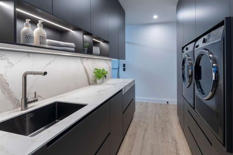 Photo of property in 293 Kitchener Road, Pukekohe, 2120