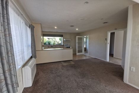 Photo of property in 11 Manor Place, Bryndwr, Christchurch, 8053