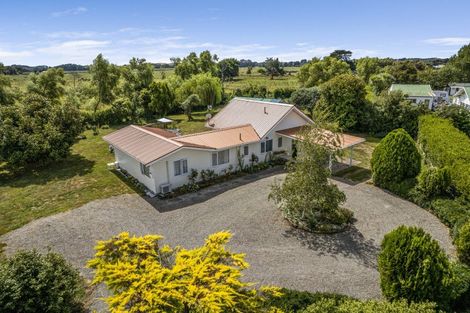 Photo of property in 318 Kuku Beach Road, Kuku, Levin, 5570