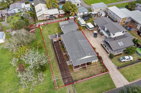 Photo of property in 12 Dundas Street, Whitianga, 3510