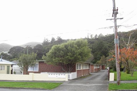 Photo of property in 165f Rata Street, Naenae, Lower Hutt, 5011