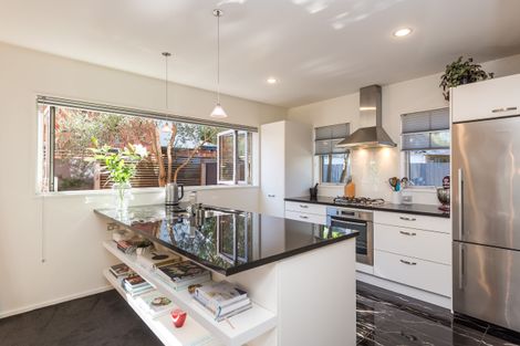 Photo of property in 31 Eversleigh Street, St Albans, Christchurch, 8014