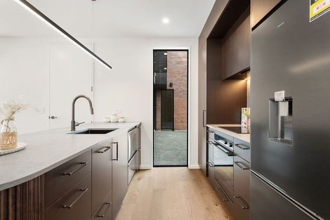 Photo of property in 2/50b Murray Place, Saint Albans, Christchurch, 8014