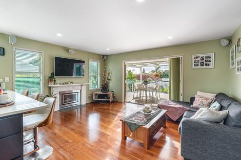 Photo of property in 57a Mcintyre Road, Mangere Bridge, Auckland, 2022