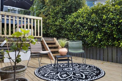 Photo of property in 42 Old North Road, Orewa, 0931