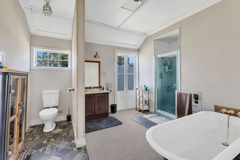 Photo of property in 208 Ngatimaru Road, Tikorangi, Waitara, 4383