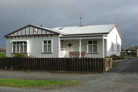 Photo of property in 60 Johnson Street, Milton, 9220