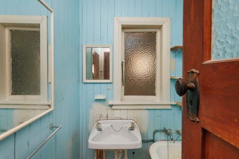 Photo of property in 28 York Street, Levin, 5510