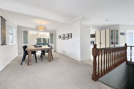 Photo of property in 32 Mason Street, New Lynn, Auckland, 0600