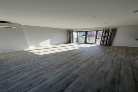 Photo of property in 3/121 Rongotai Road, Kilbirnie, Wellington, 6022